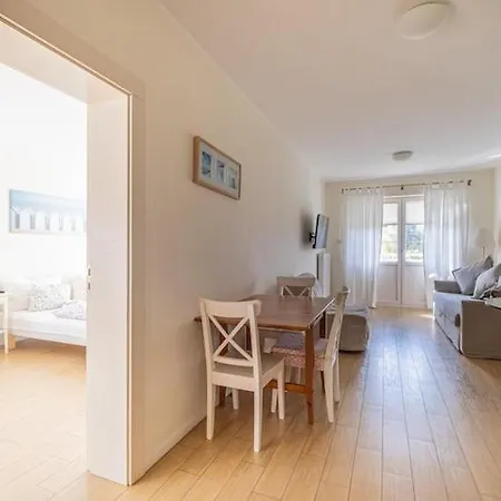 Lejlighed Beautiful And Spacious With A Balcony Dębki